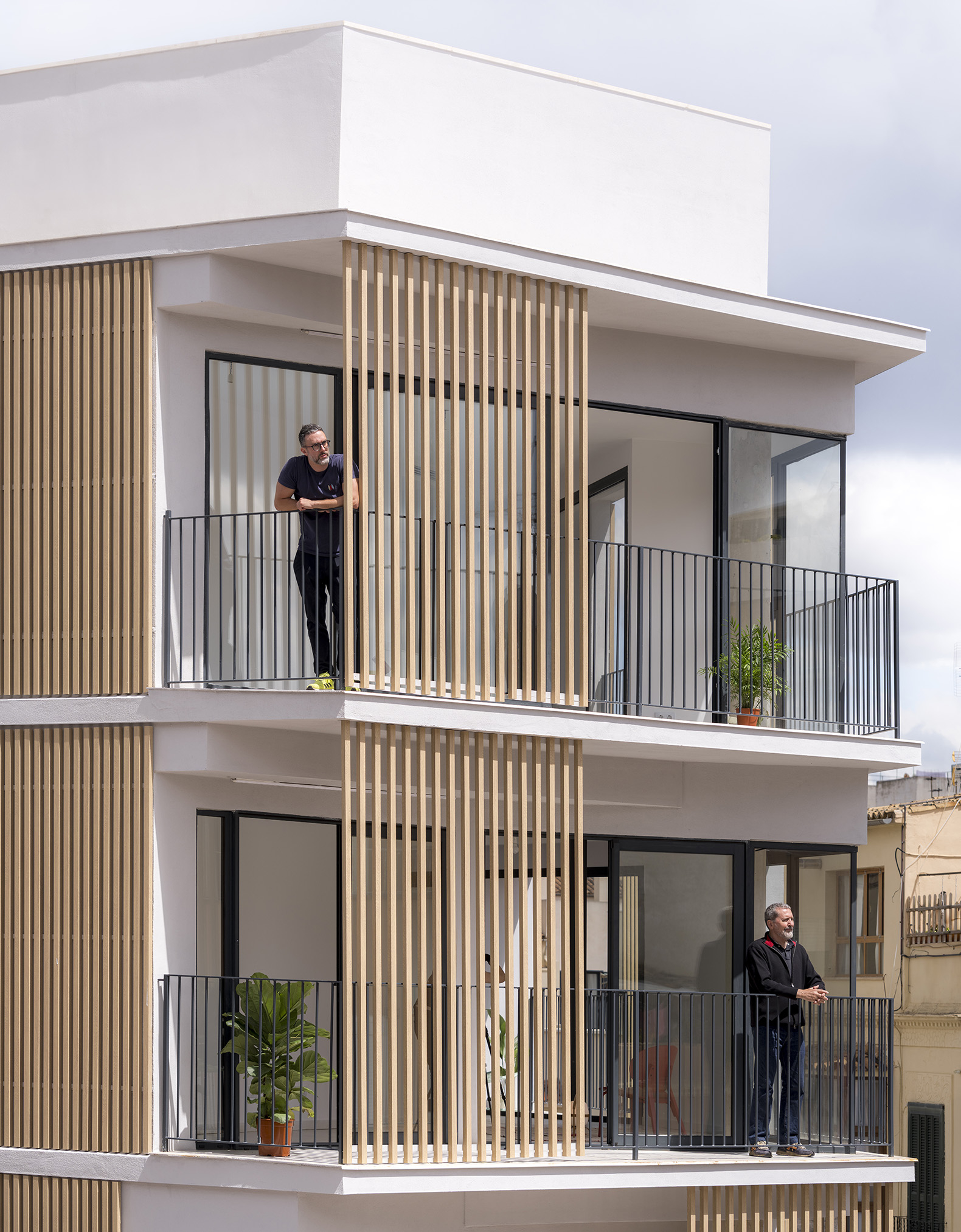 Foners, ten homes in Palma de Mallorca by gon architects. Photograph by Imagen Subliminal (Rocío Romero + Miguel de Guzmán).
